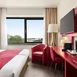Amedia Amsterdam Airport Schiphol, Trademark Collection By Wyndham Hotel