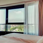 Hotell Amedia Amsterdam Airport Schiphol, Trademark Collection By Wyndham
