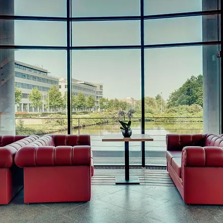 Amedia Amsterdam Airport Schiphol, Trademark Collection By Wyndham Hotel