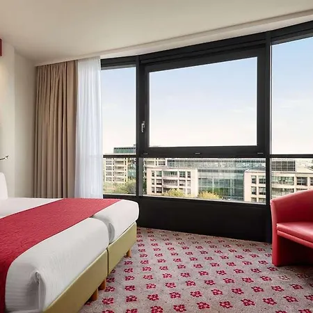 Hotel Amedia Amsterdam Airport Schiphol, Trademark Collection By Wyndham 4*