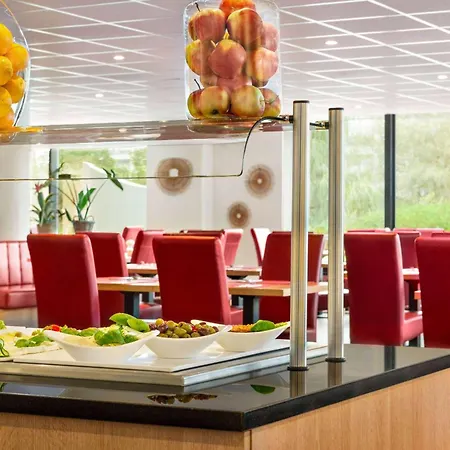 Amedia Amsterdam Airport Schiphol, Trademark Collection By Wyndham Hotel 4*