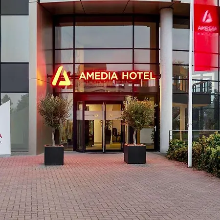 Amedia Amsterdam Airport Schiphol, Trademark Collection By Wyndham Hotel