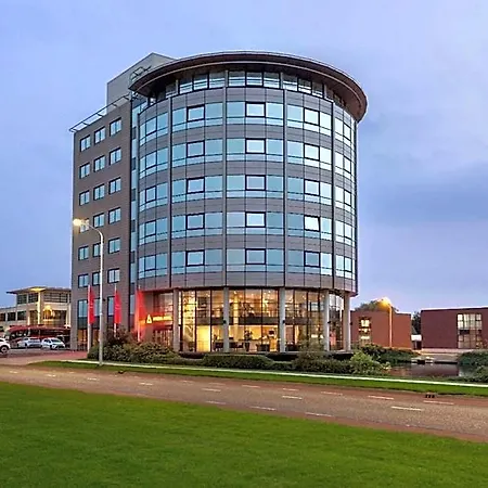Amedia Amsterdam Airport Schiphol, Trademark Collection By Wyndham Hotel