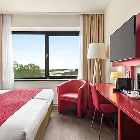 Amedia Amsterdam Airport Schiphol, Trademark Collection By Wyndham Hotel