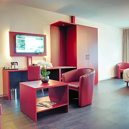 Amedia Amsterdam Airport Schiphol, Trademark Collection By Wyndham Hotel 4*