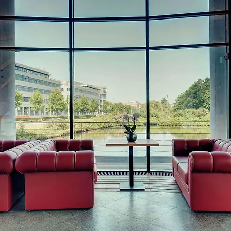 Amedia Amsterdam Airport Schiphol, Trademark Collection By Wyndham Hotel