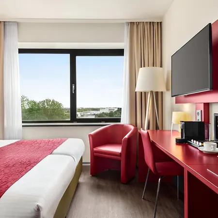 Amedia Amsterdam Airport Schiphol, Trademark Collection By Wyndham Hotel