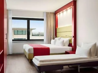 Amedia Amsterdam Airport Schiphol, Trademark Collection By Wyndham Hotel Amsterdam Airport Schiphol